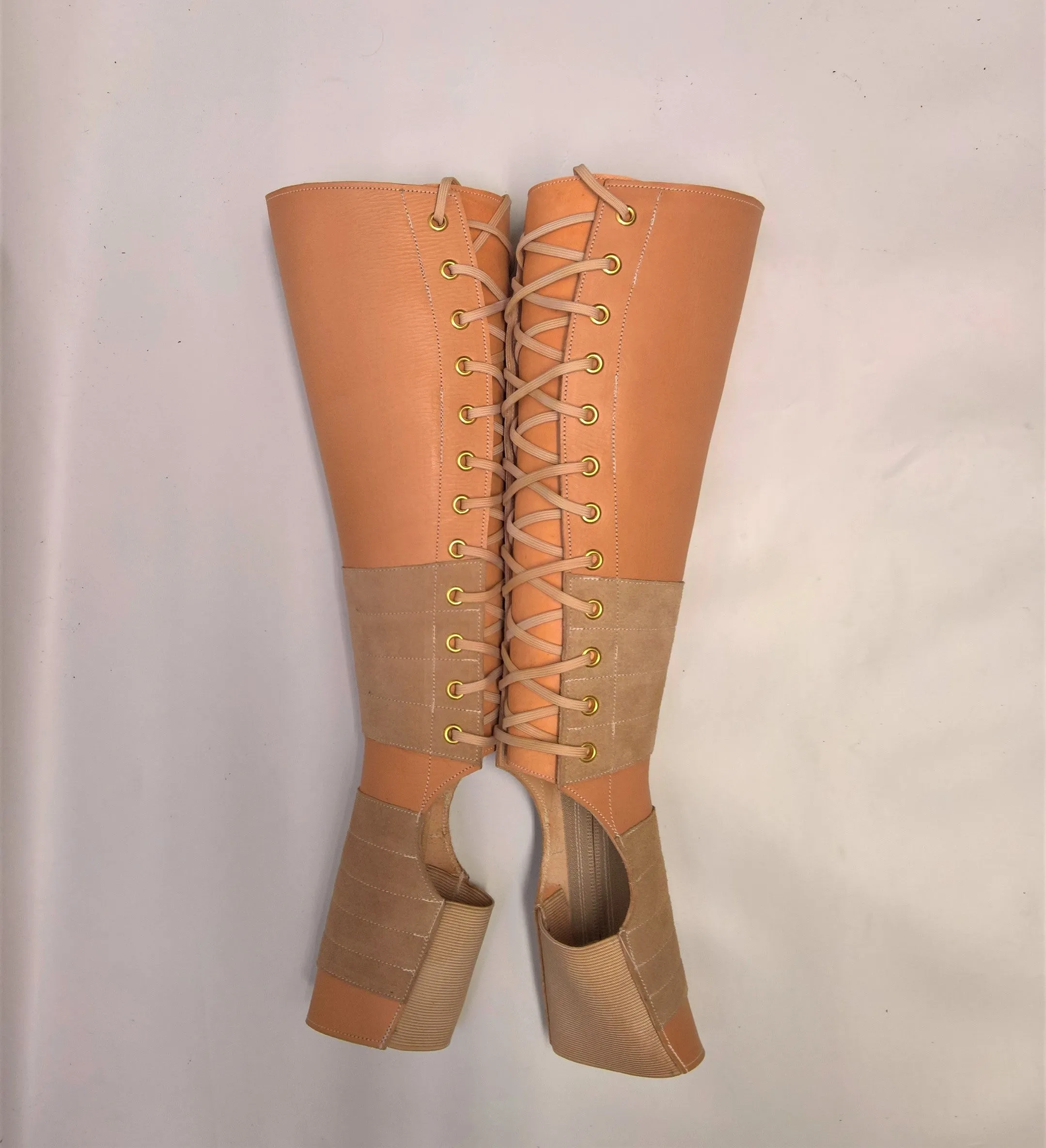 NUDE leather Aerial boots w/ Suede Grip   ZIP