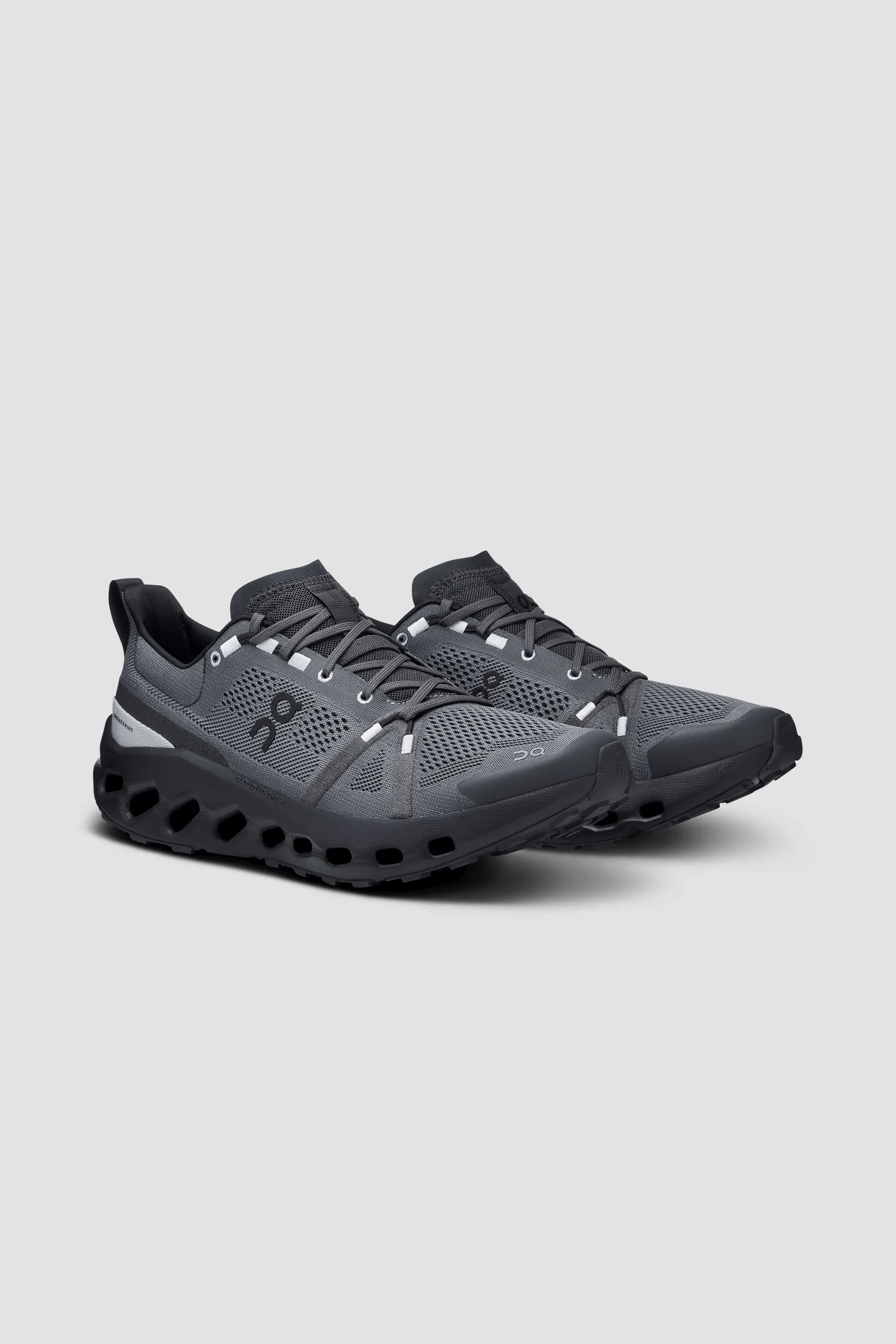 ON | Men's Cloudsurfer Trail shoe in Black/Eclipse