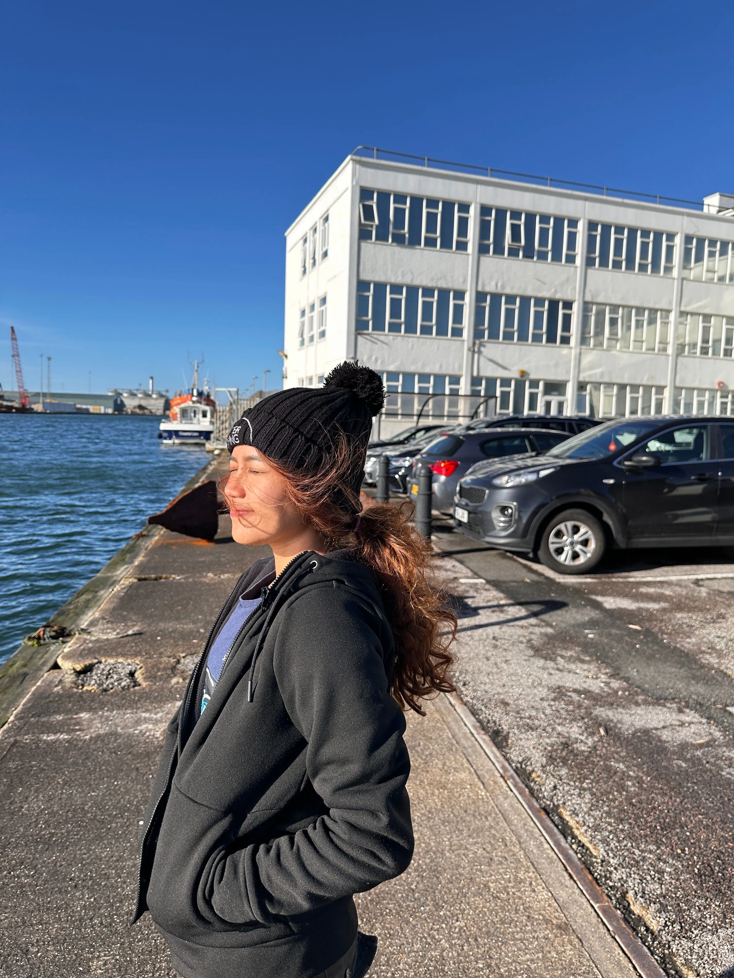 Oyster Diving Wooly Hats