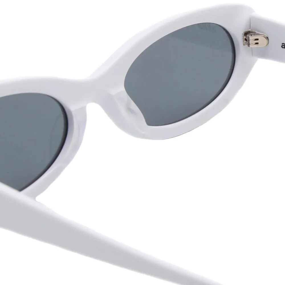 Pleasures Lithium Sunglasses / White